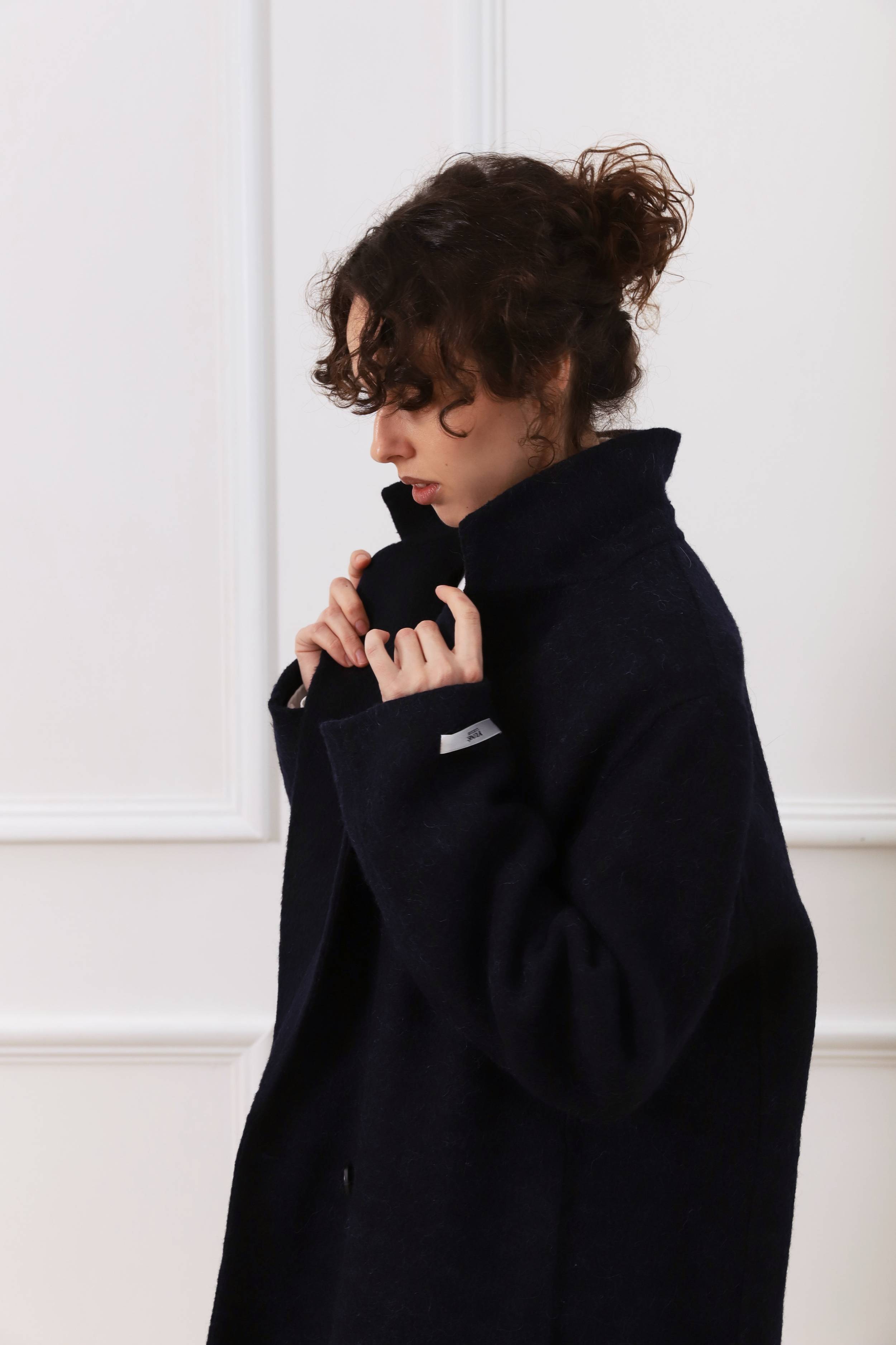 Premium navy alpaca