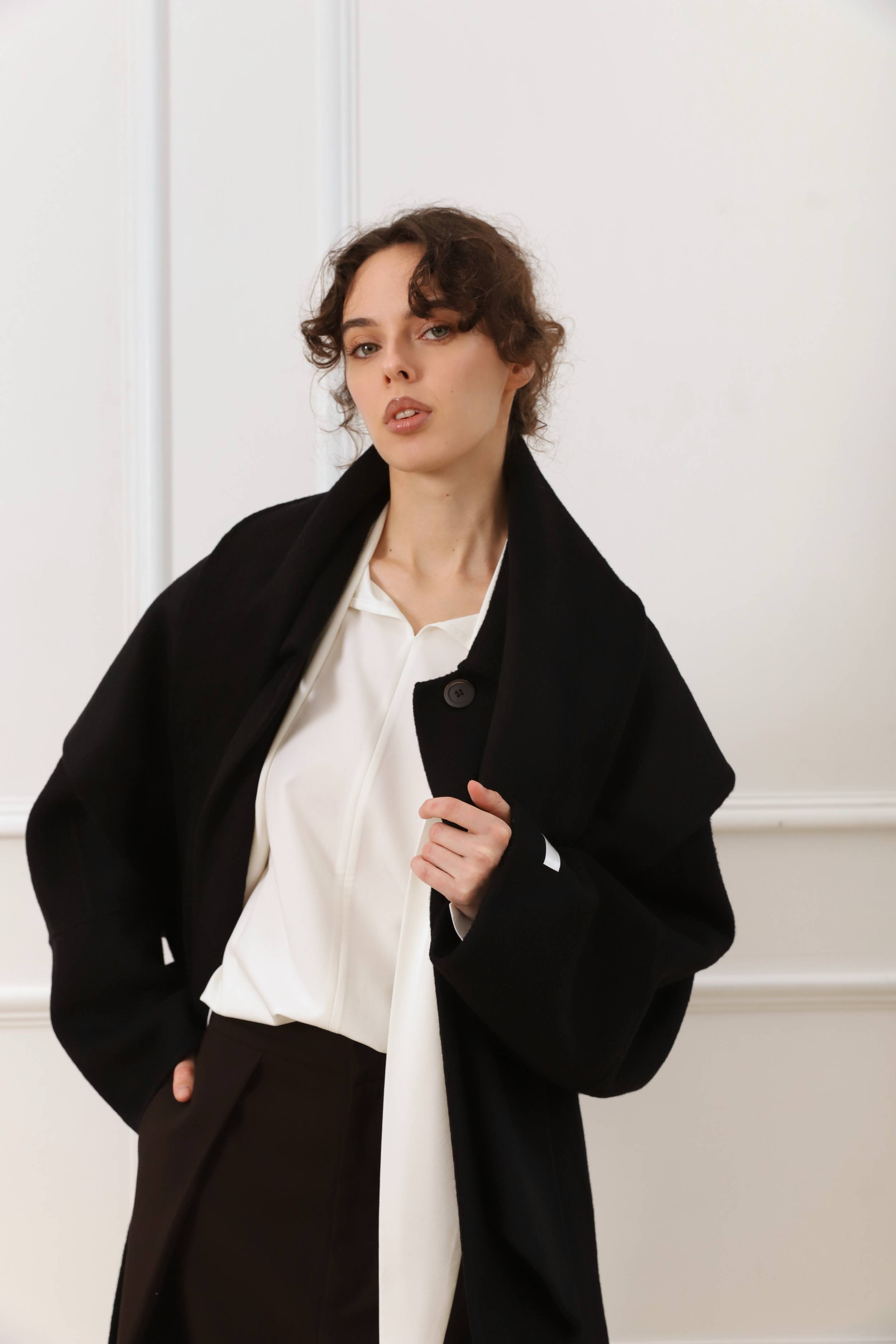 Soho black premium