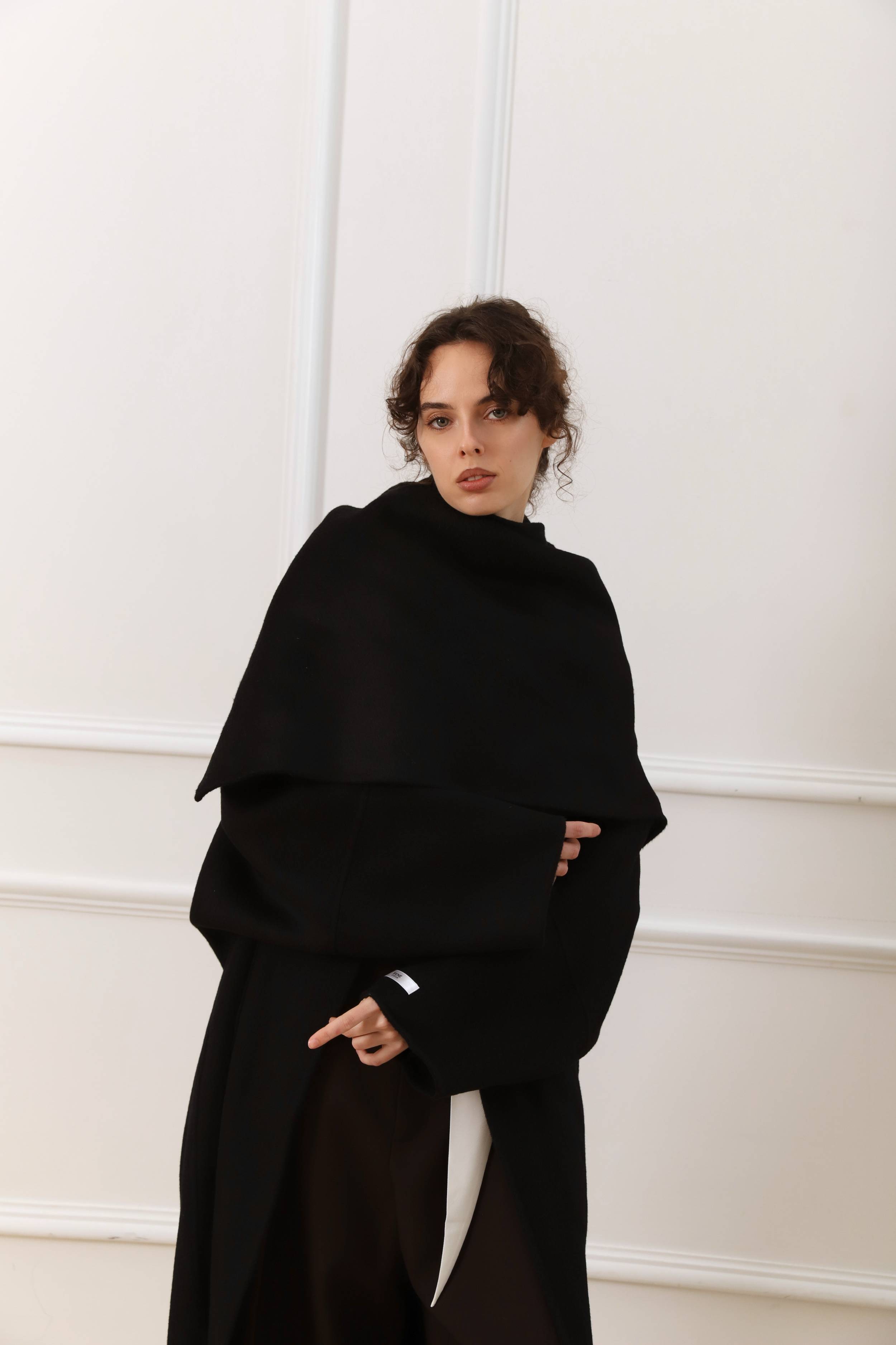 Soho black premium