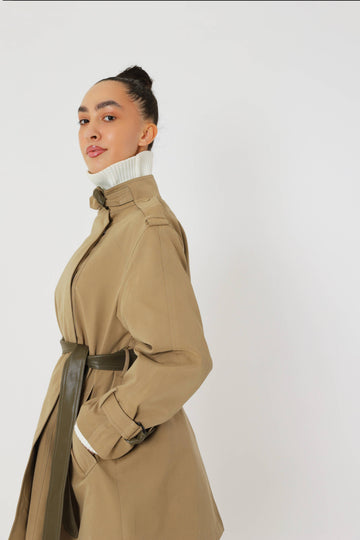 Trench coat with belt