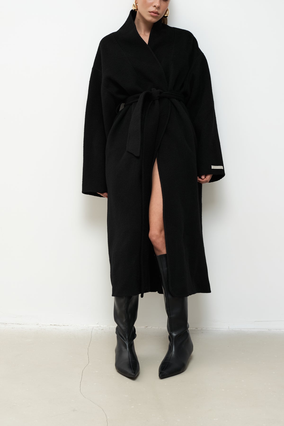 MAXI BLACK PURE WOOL COAT