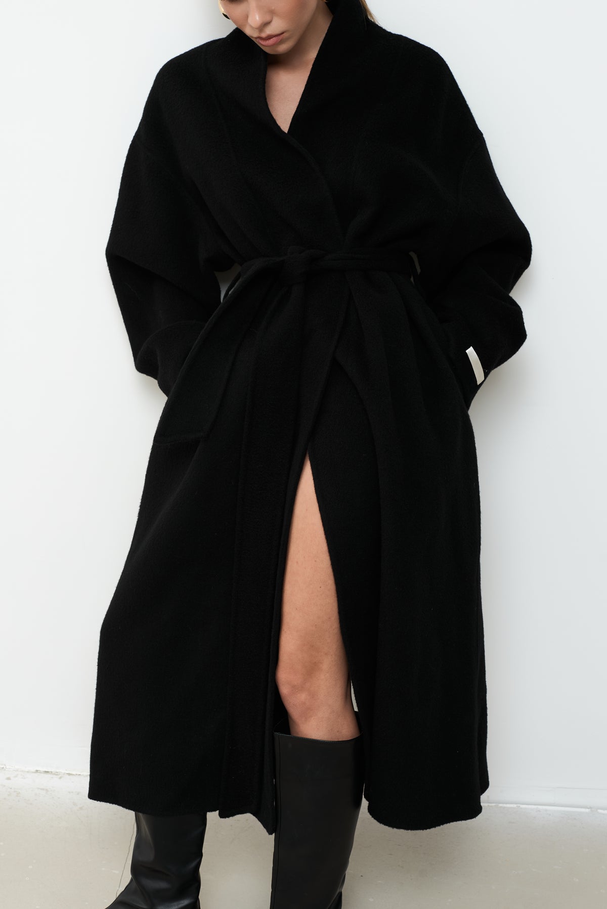 MAXI BLACK PURE WOOL COAT